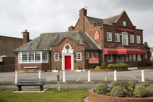 elloughton 21 sm.jpg